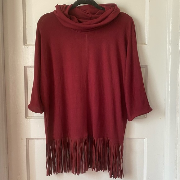 Maroon Turtleneck Sweater Tassel by Terre Blue Size Medium 3/4 Sleeve Tunic NWT - Picture 1 of 10